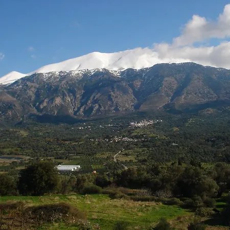 Aposeti Petrochori (Crete)